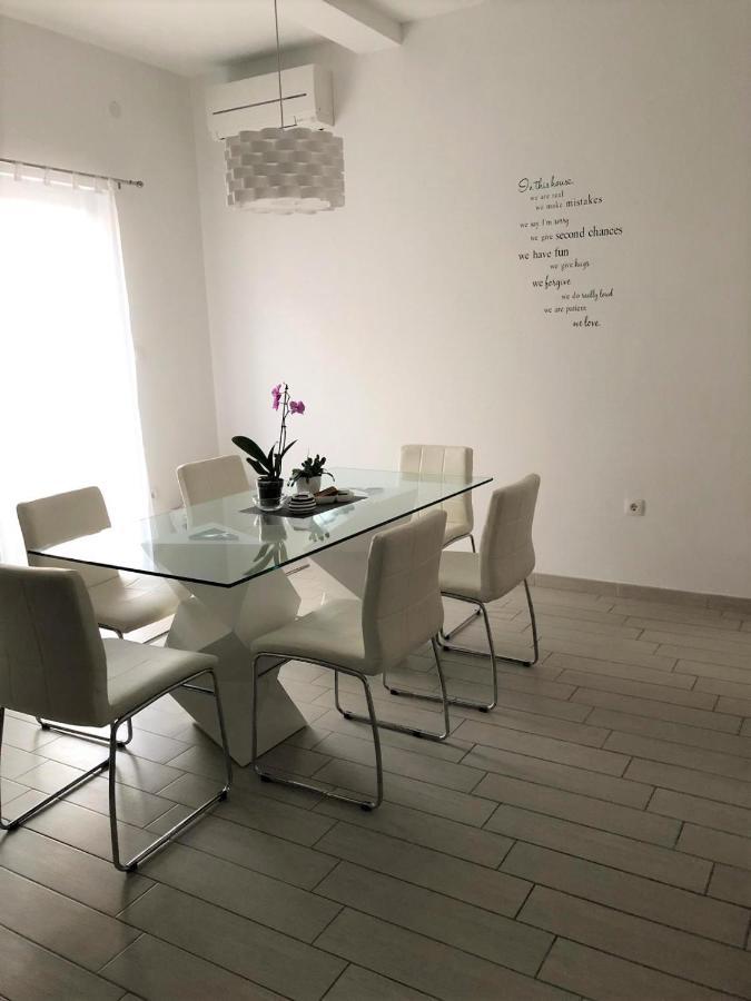 Apartments Grubisic - Sibenik - Parking Included Esterno foto